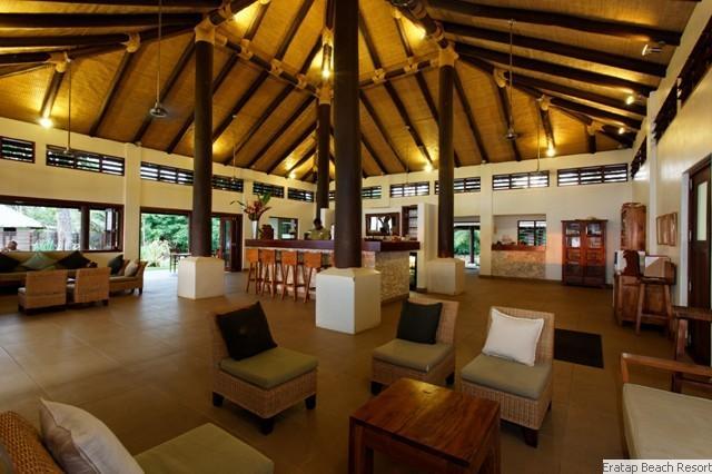 Eratap Beach Resort Port Vila Esterno foto