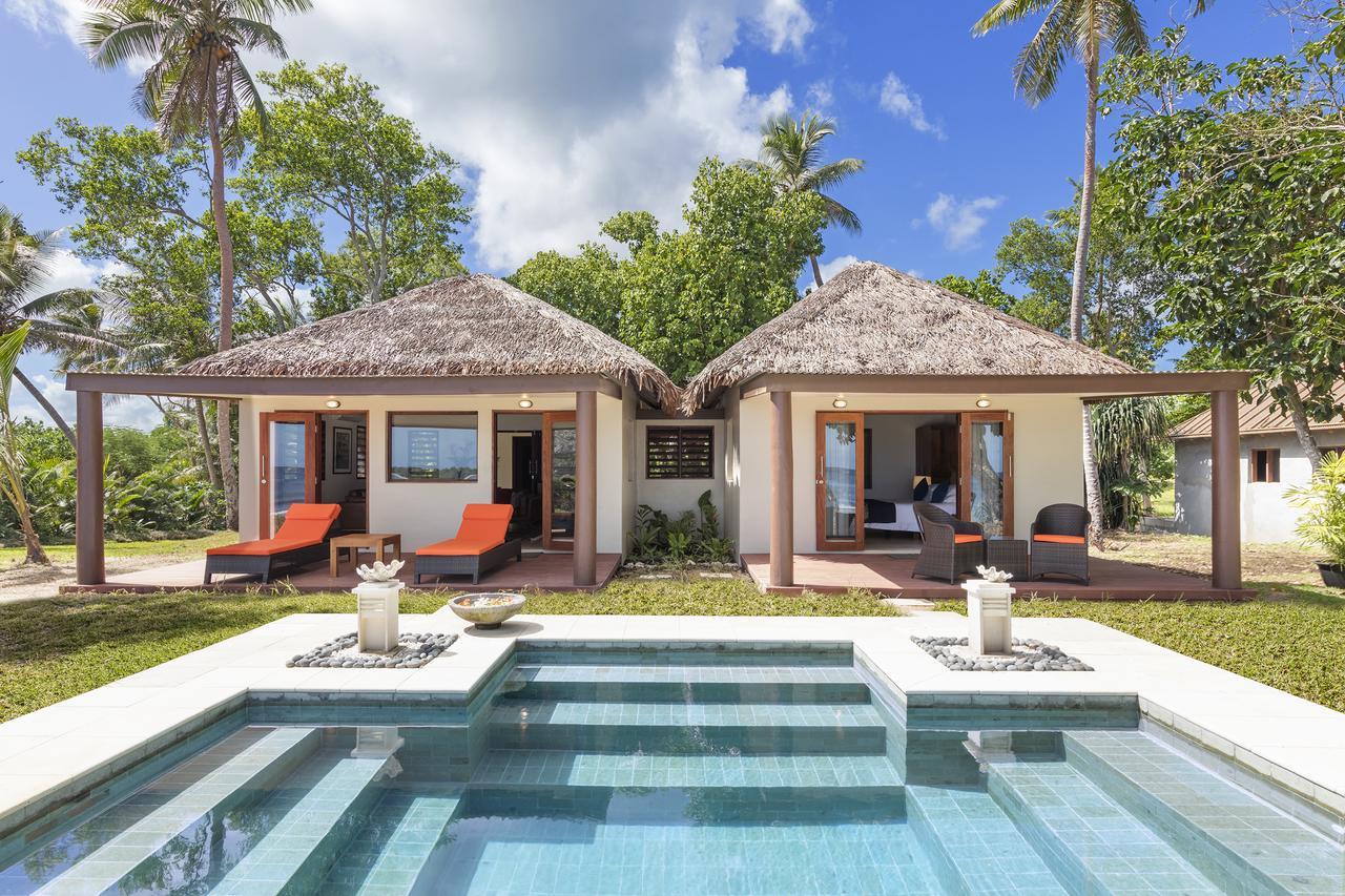 Eratap Beach Resort Port Vila Esterno foto