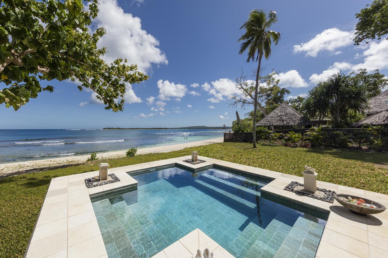 Eratap Beach Resort Port Vila Esterno foto