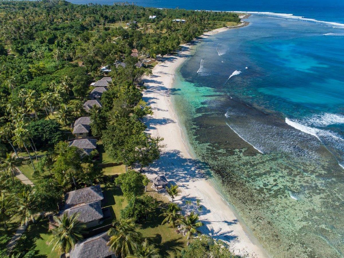 Eratap Beach Resort Port Vila Esterno foto