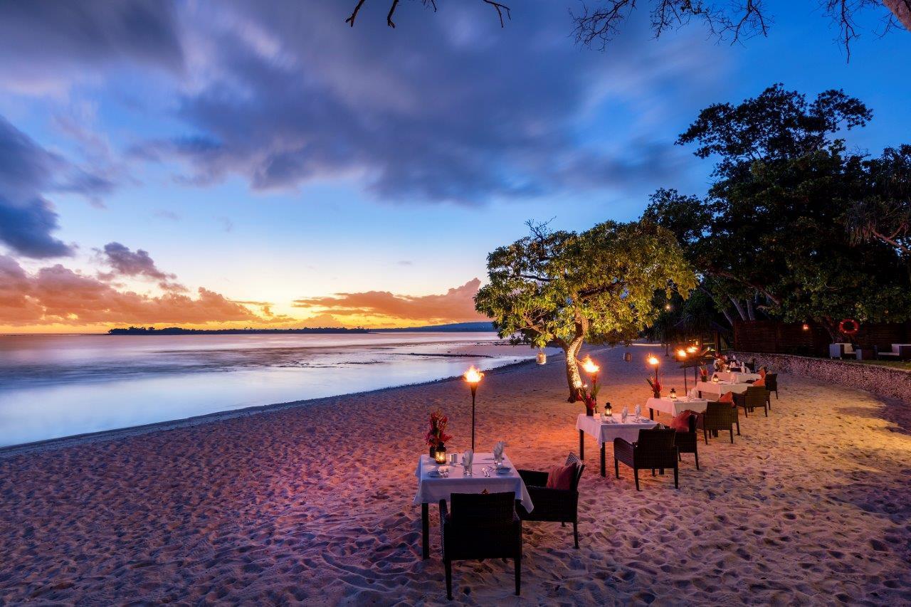 Eratap Beach Resort Port Vila Esterno foto