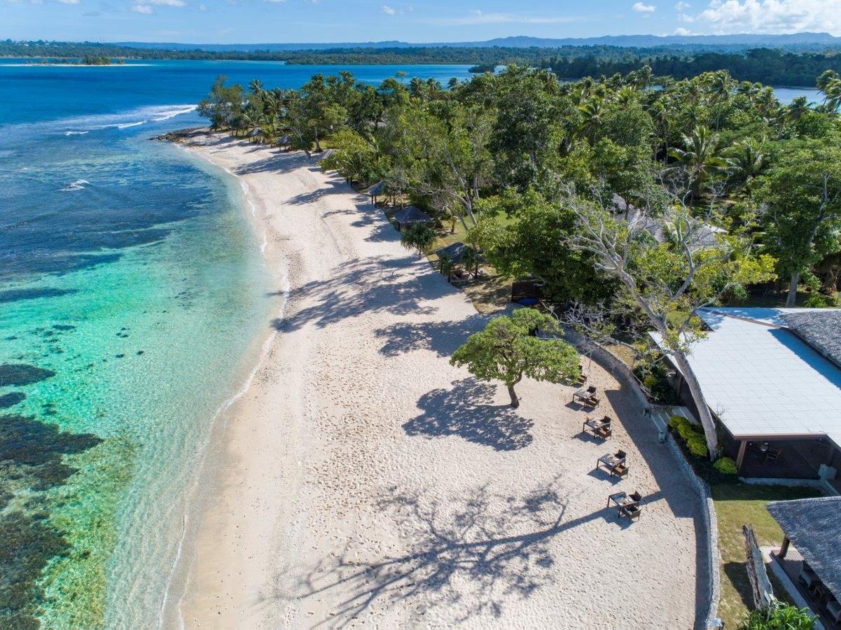 Eratap Beach Resort Port Vila Esterno foto